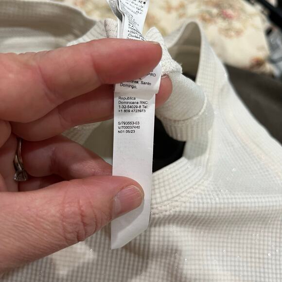 Athleta Momentum Seamless Racerback Tank Ribbed Shimmer Gold Active Top Sz M - Picture 6 of 7